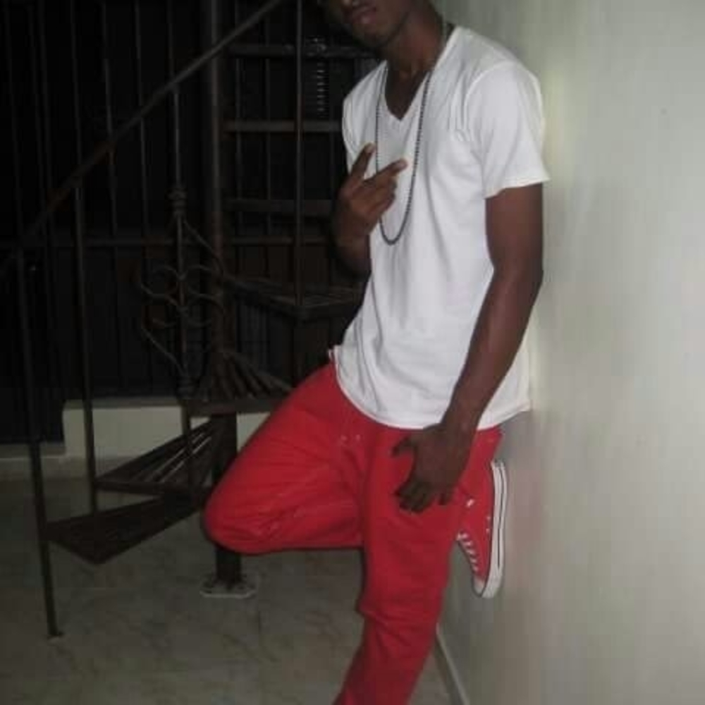 Meet your Posher, Aneudi